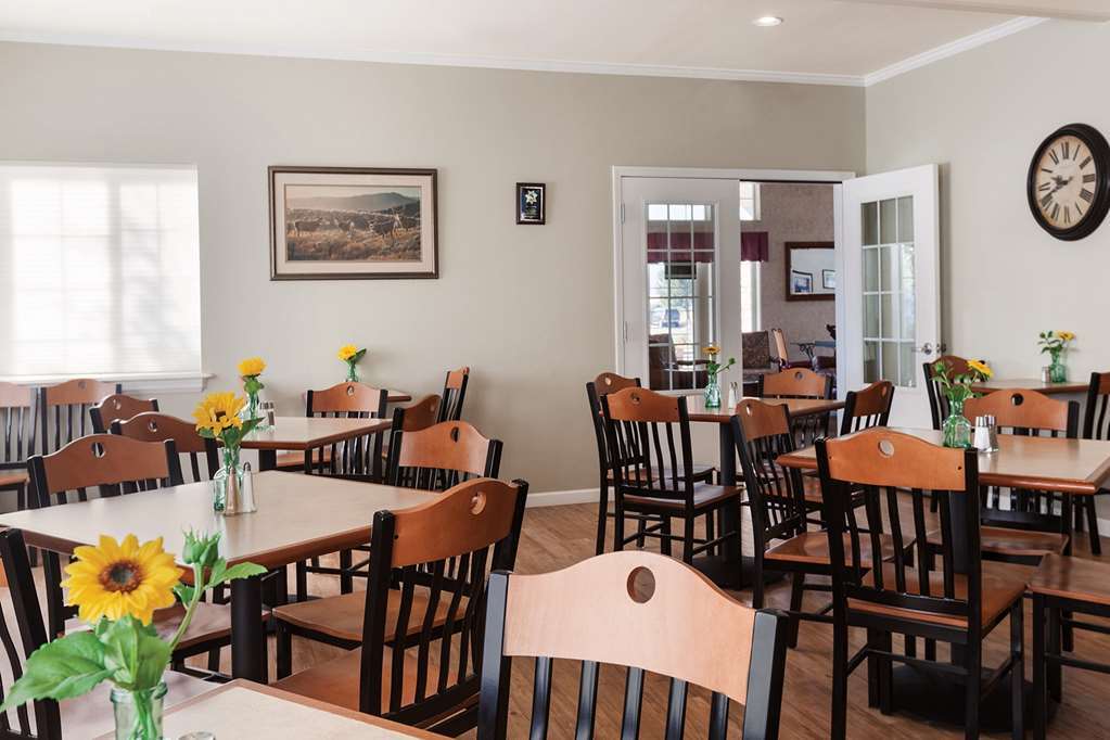 Comfort Inn & Suites Susanville Restoran gambar